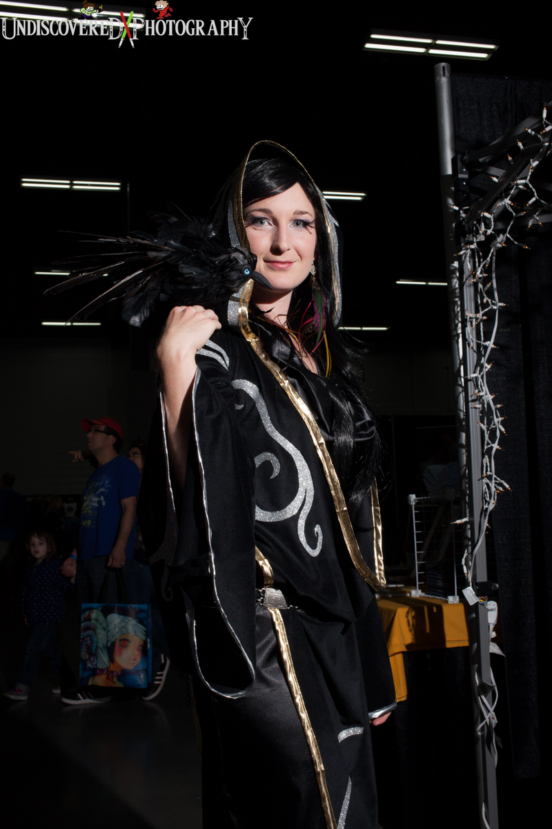 Illustration for article titled This Woman Made A Death Star Dress. All Other Dresses Are Inferior.